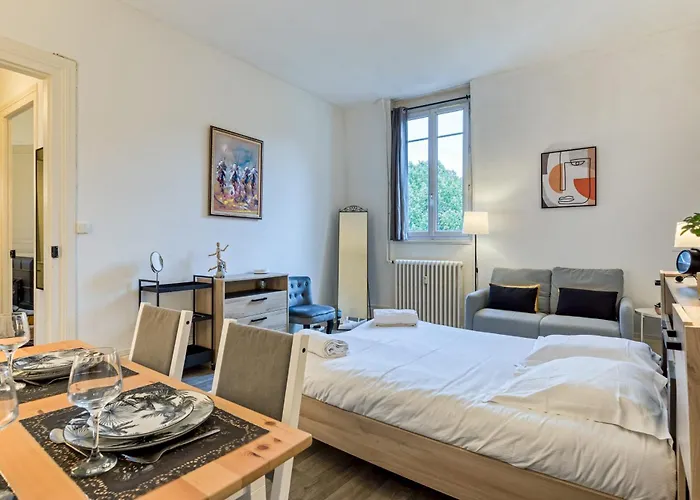 Gary Joli F2 Au Pied De La Gare De Apartment *